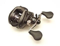 Lew's Speed Spool LFS Series Right-Hand 6.8:1 Baitcast Fishing Reel - SSG1H