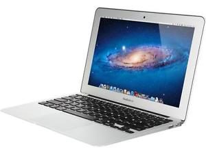 Apple MacBook Air Core i5 1.7GHz 4GB RAM 128GB SSD 11.6" MD224LL/A