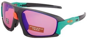 Oakley Field Jacket Sunglasses OO9402-0464 Matte Dark Grey | Prizm Trail Lens