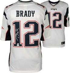 Tom Brady New England Patriots Autographed Nike Limited White Jersey TRISTAR