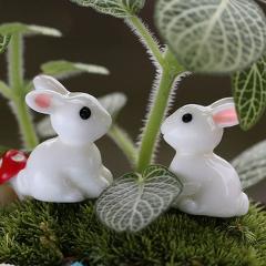 2019 2PCS Lovely Resin Plants Rabbit Cute Micro Landscape Succulent Ornaments Plant Decoration Garden Miniatures DIY Doll