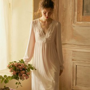 Sleepwear Nighty Woman Autumn Nightgown White Pink Nightdress Leisure Fashion Long Vintage Home Dress Ladies Nightwear Vneck