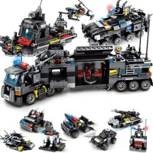 8Pcs/lot 695Pcs City Police SWAT Truck Building Blocks Sets Ship Vehicle Technic Bricks Brinquedos Educational Toys for Children