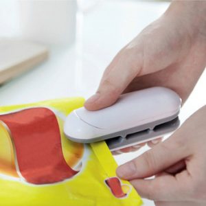 Portable Heat Package Machines Mini Handy Sealing Household Heat Food Clip Heat Sealer Home Snack Bag Kitchen Utensils Gadget It