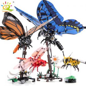 HUIQIBAO Simulated Insect Bee Wrap Butterfly Dragonfly Building Block Technical Animal City Bricks Educational Toys for Children