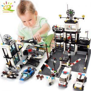 HUIQIBAO Police Station Prison Van Building Blocks Figures City Helicopter Truck Policeman Educational Bricks Toys For Children