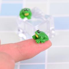 2pcs Little Frog Doll House/ Miniatures / Cute / Fairy Garden Gnome / Moss Terrarium Decor / Crafts / Figurine DIY Supplies